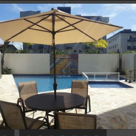 דירות אובטובה Cosy flat מראה חיצוני תמונה