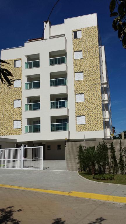 דירות אובטובה Cosy flat מראה חיצוני תמונה